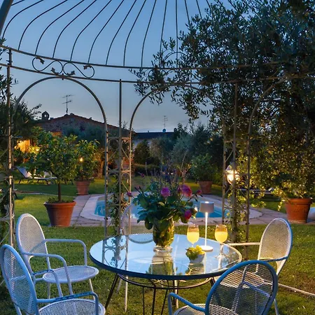 Villa Sorripa 6, Emma *